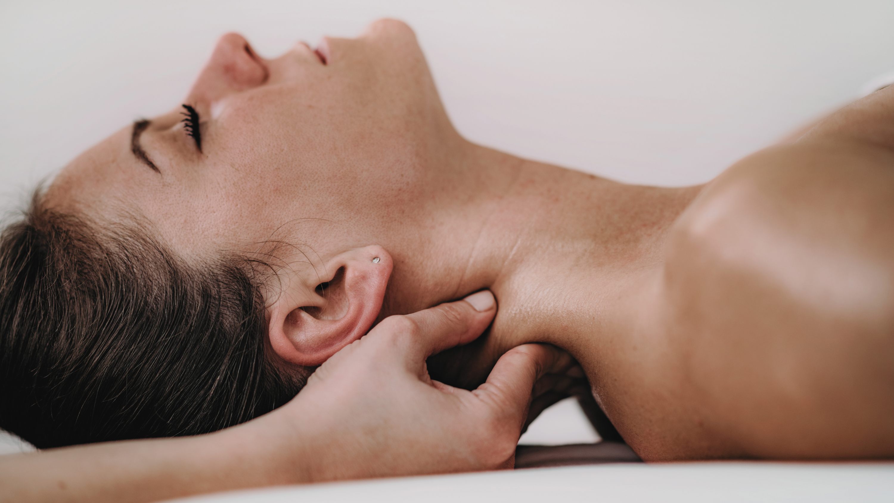 How to Get Rid of a Kink in Your Neck: A Personal Guide