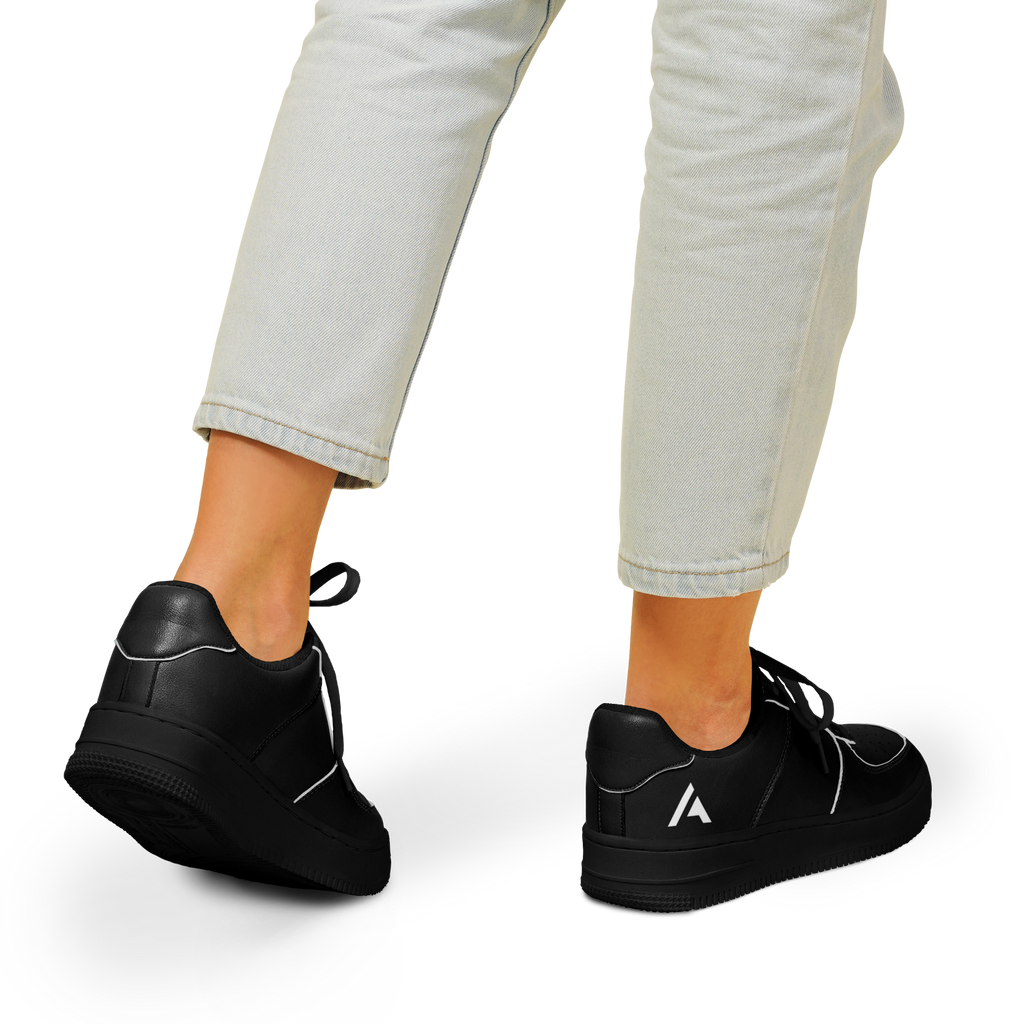 LOW TOP | black