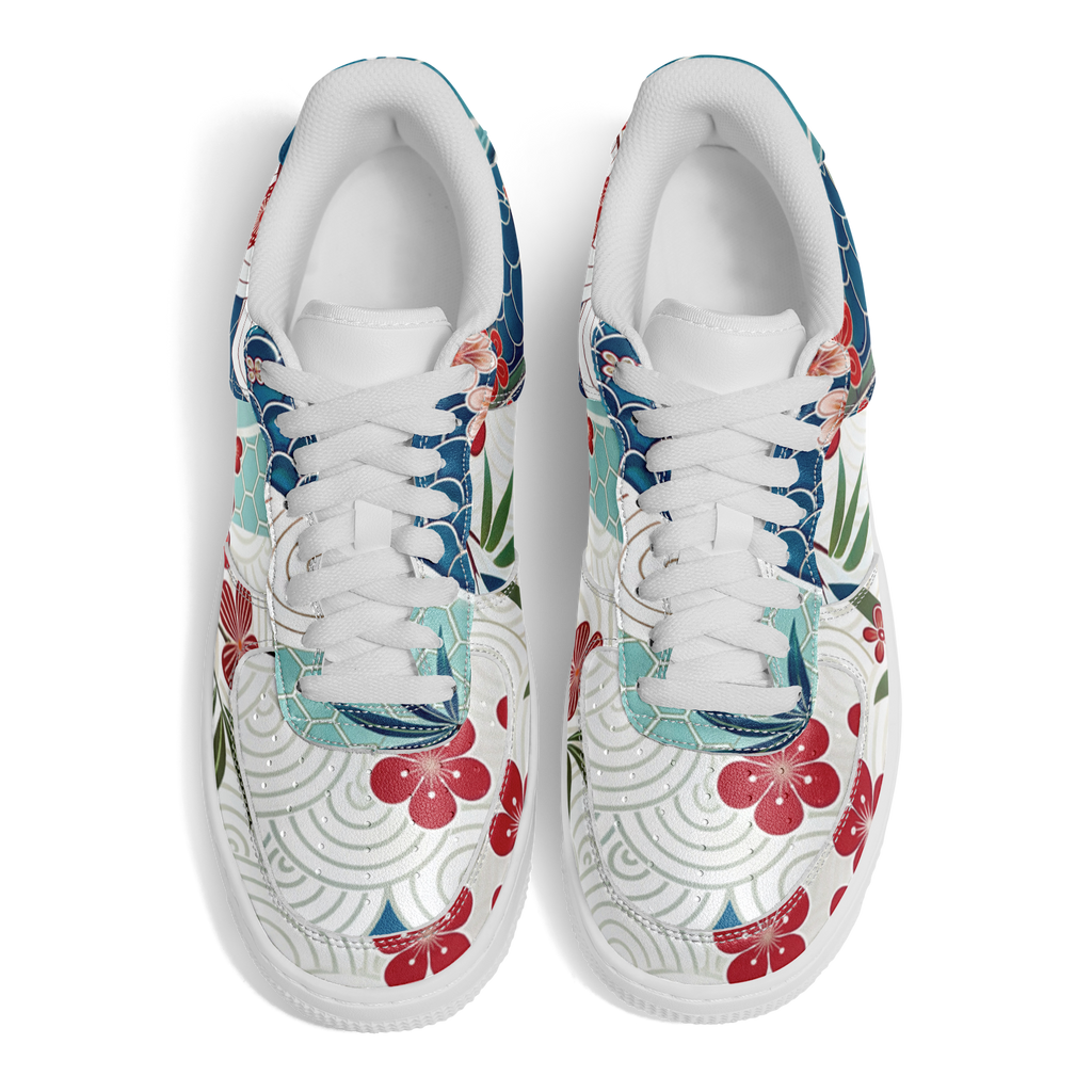 WOMEN'S MOMENTUM LOW-CUT SNEAKERS | reddish florals