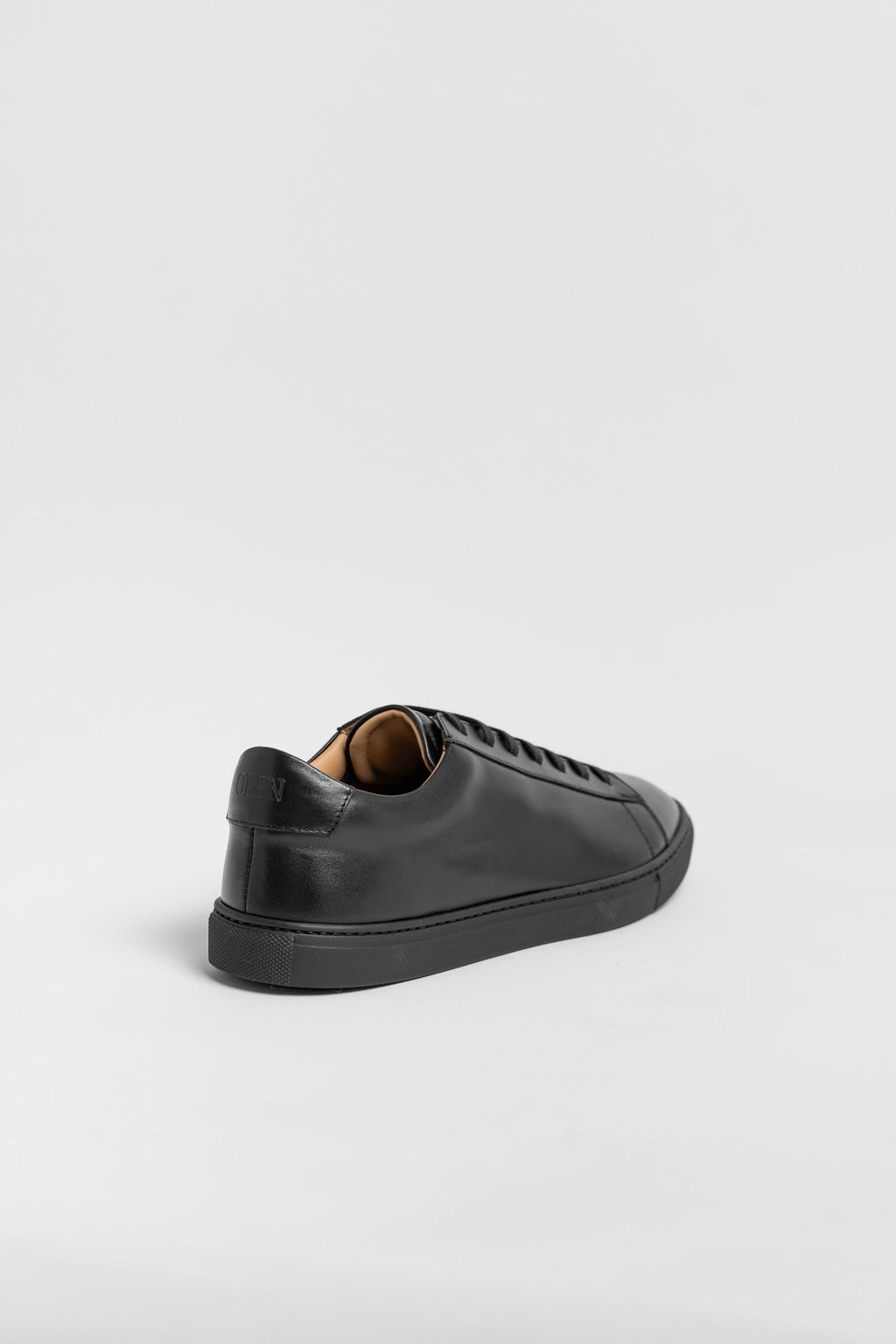 N | black calfskin città sneaker
