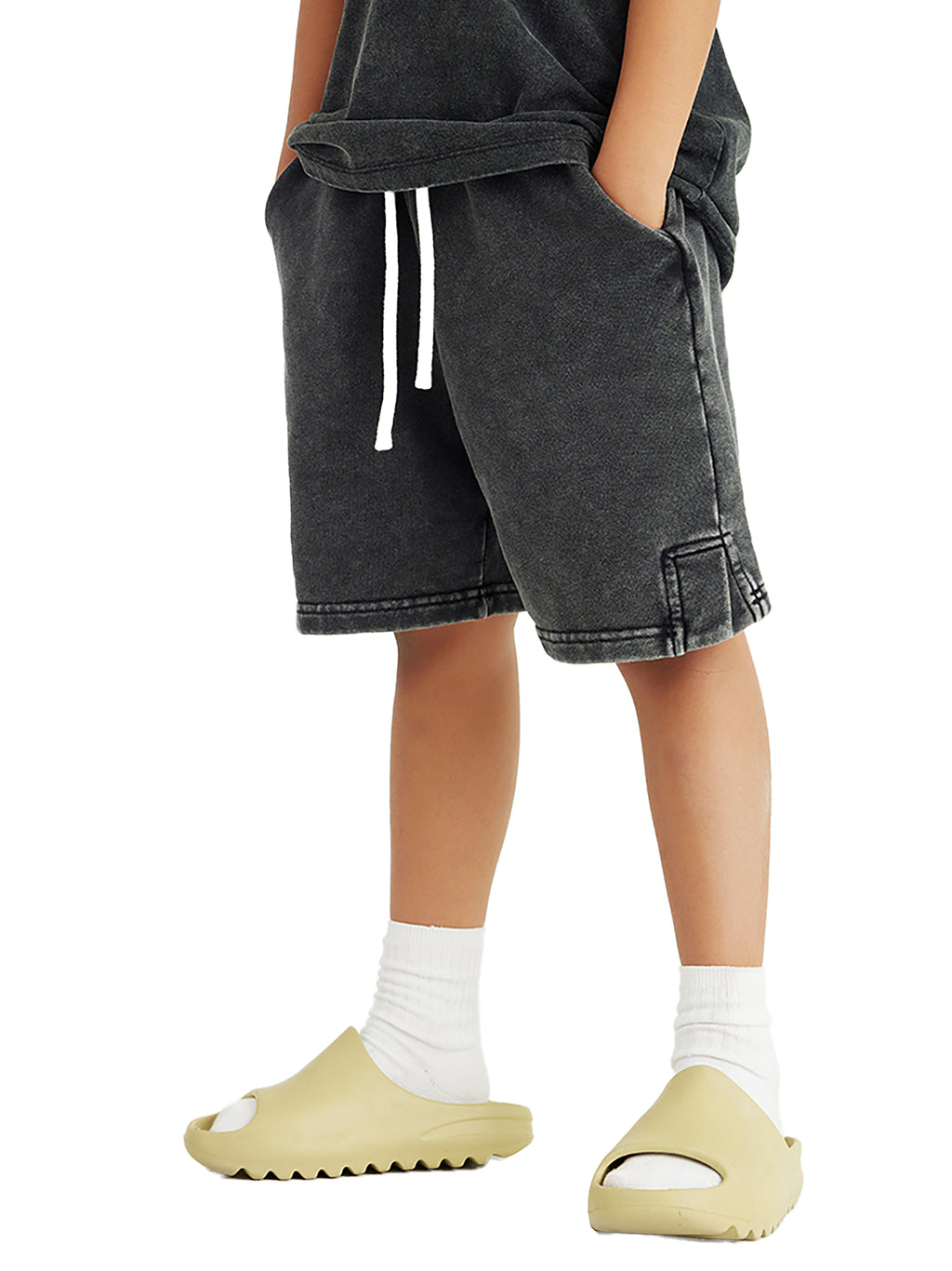 K | snow-washed kids' shorts