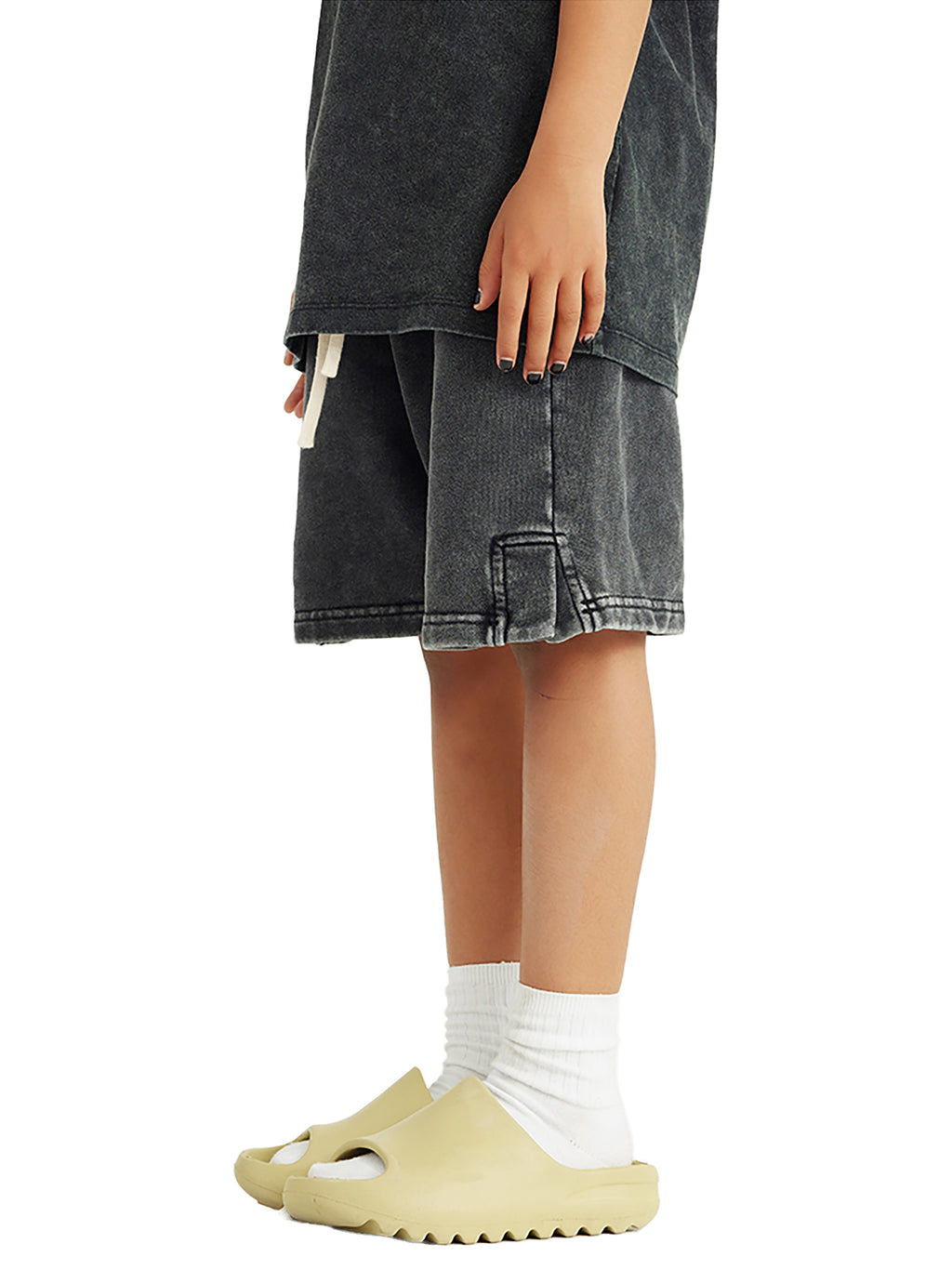 K | snow-washed kids' shorts