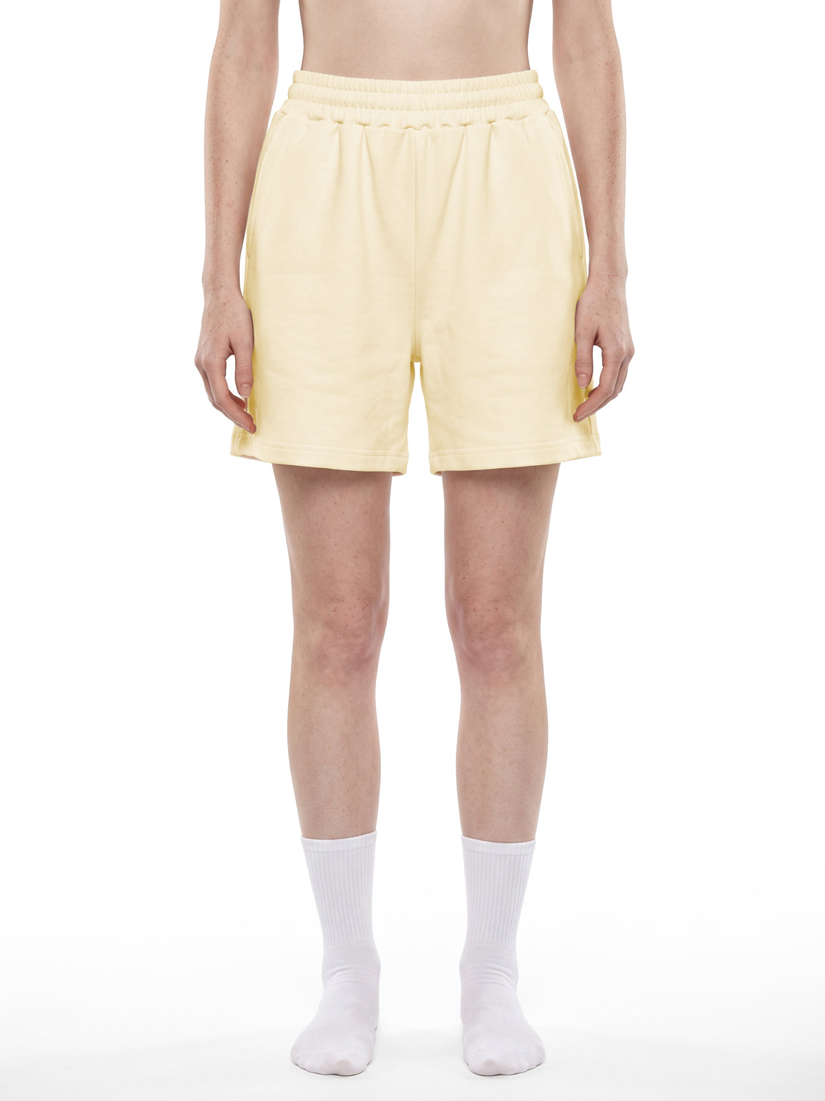 O | heavyweight shorts