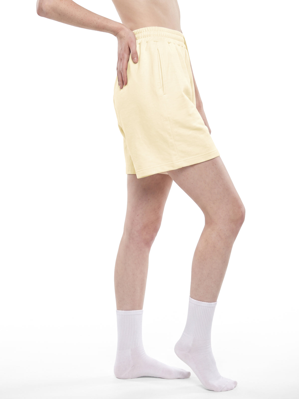 O | heavyweight shorts