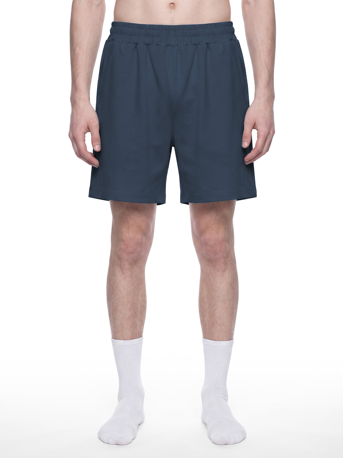 O | heavyweight shorts