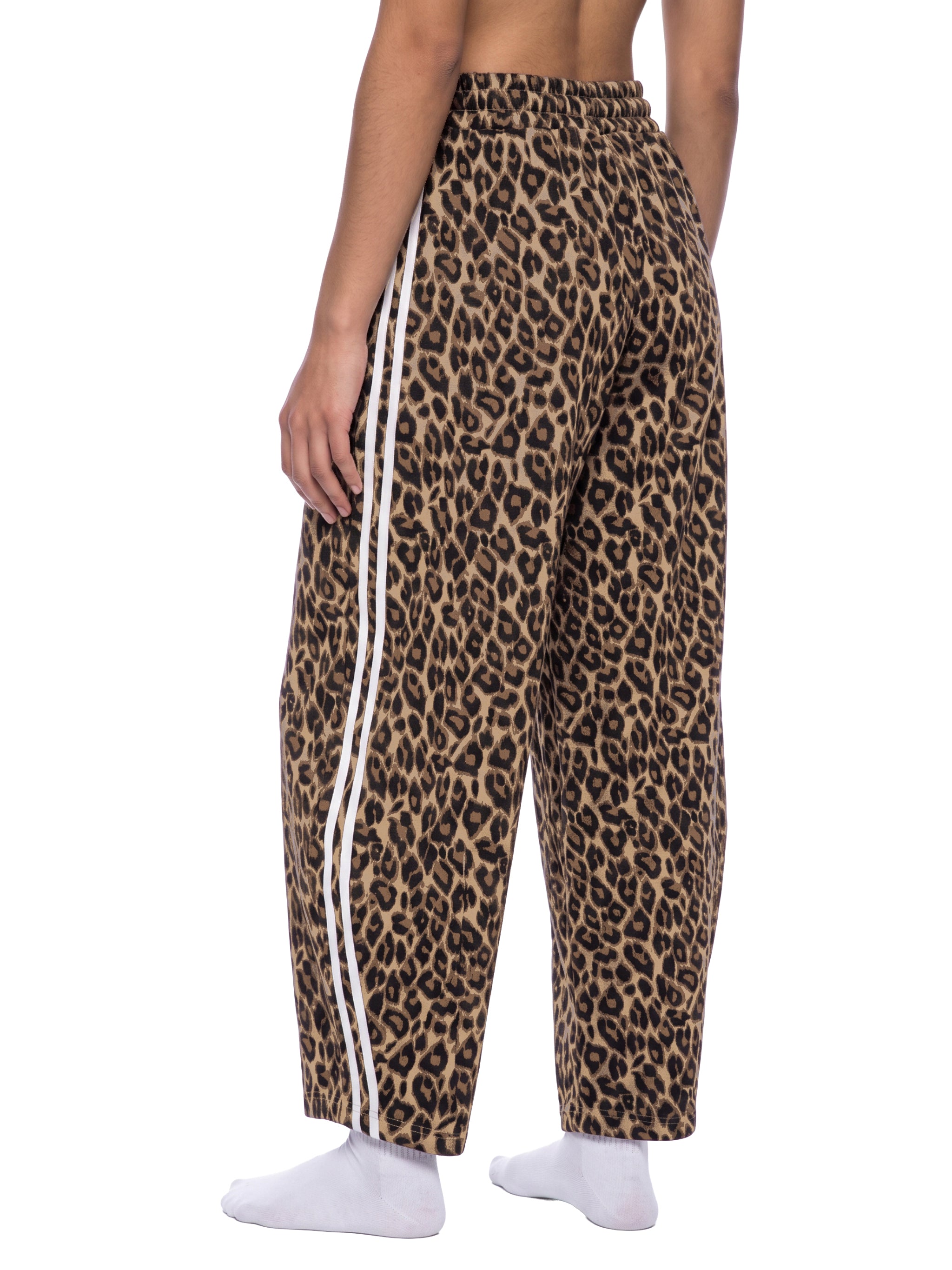 O | leopard barrel leg sweatpants