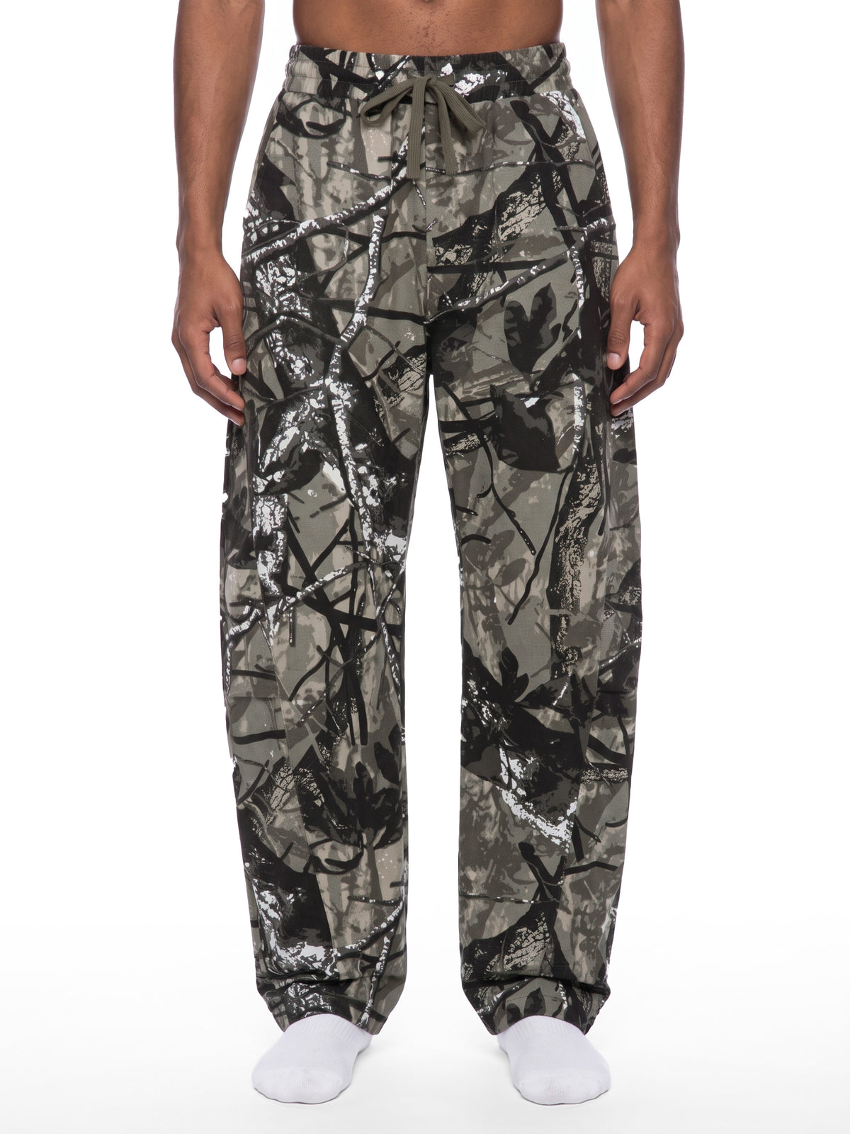 O | tree camo barrel leg pants
