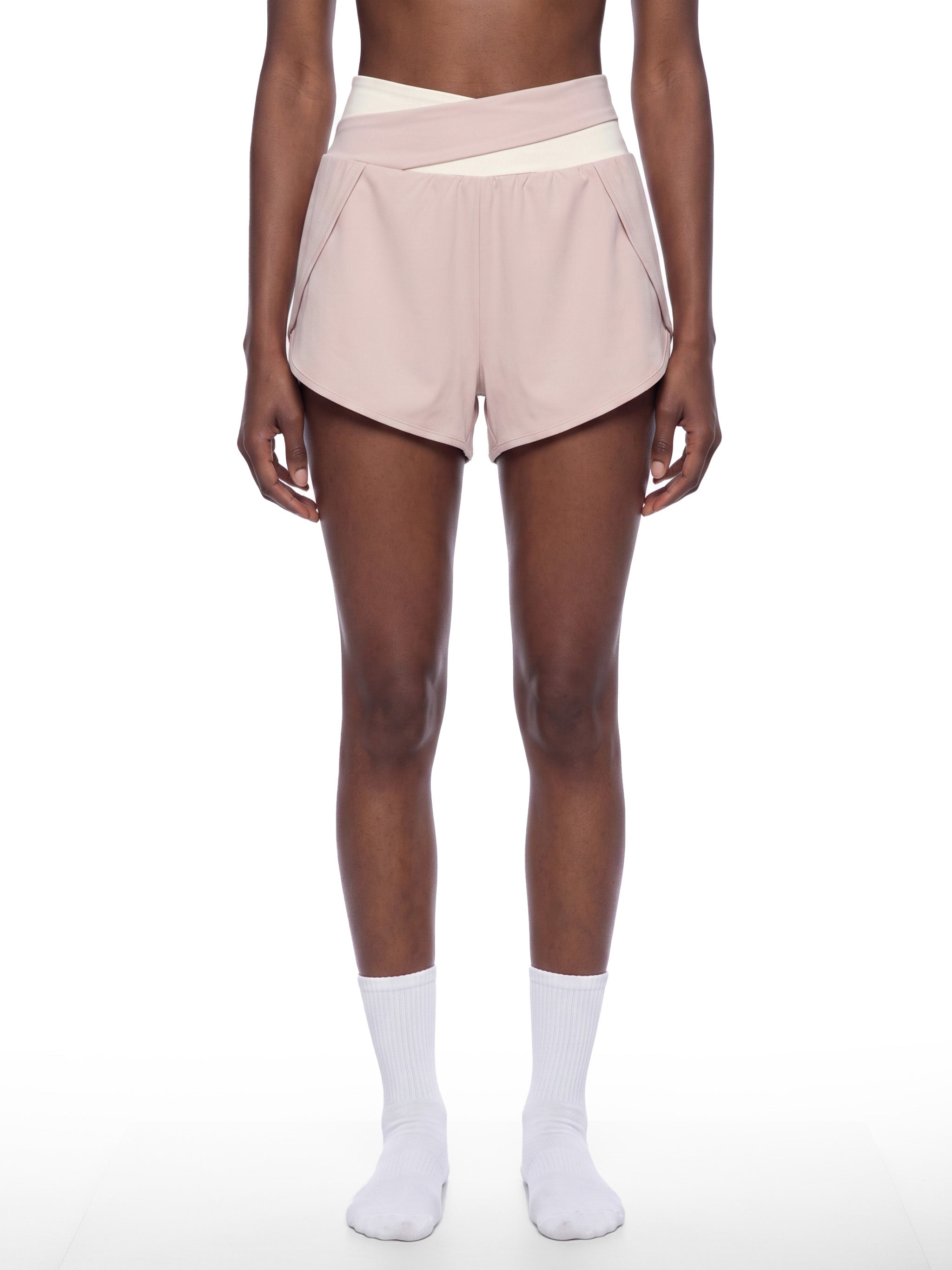 W | panelled yoga shorts