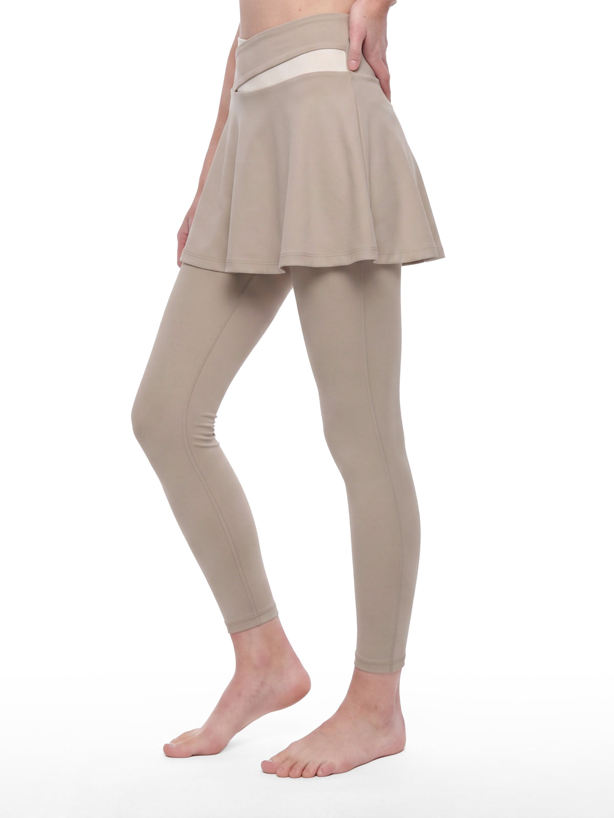 W | yoga panelled skorts