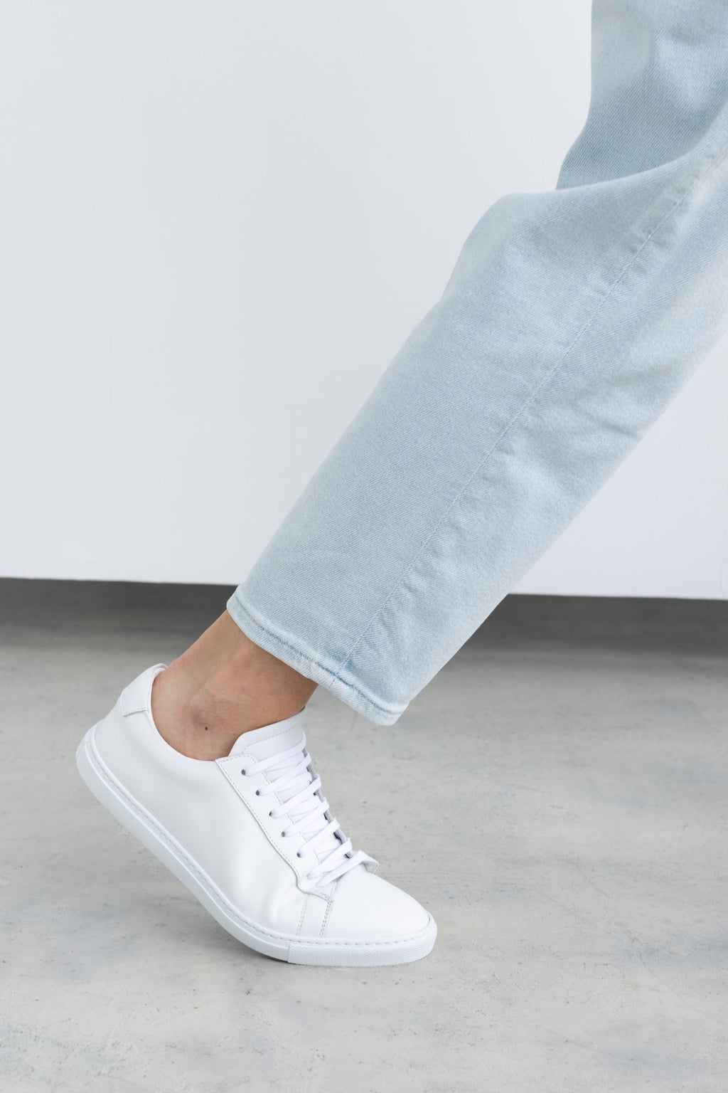 N | white easecalf città sneaker