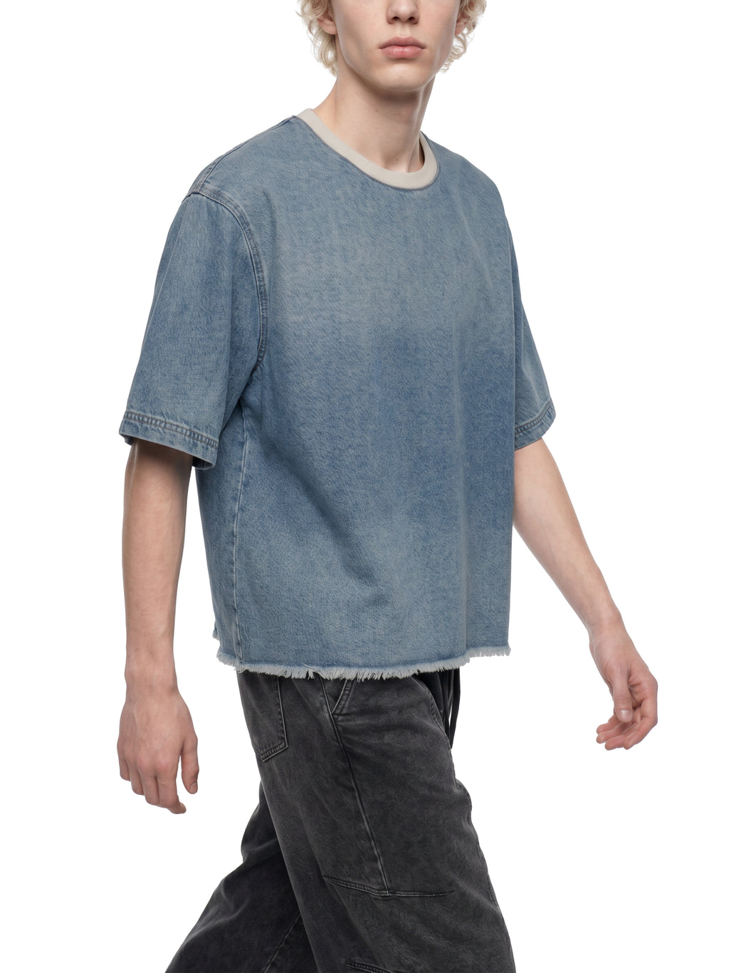 all,arcaprl,one-size,upper body,vintage,wash,boxy,raw-hem,denim,t-shirt