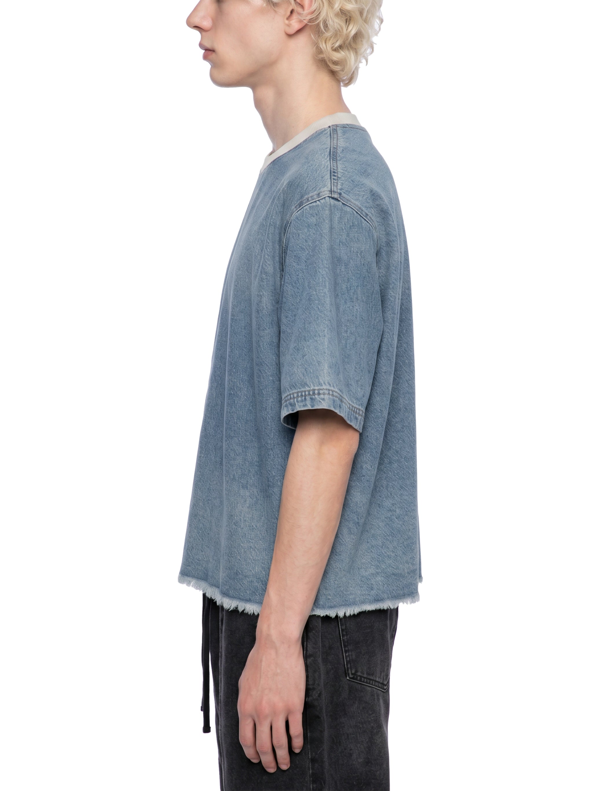 all,arcaprl,one-size,upper body,vintage,wash,boxy,raw-hem,denim,t-shirt